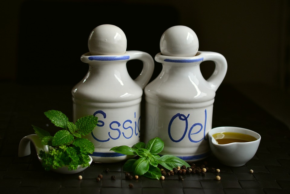 Essig und Öl