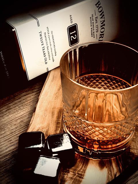 whisky-g58da280d6_640
